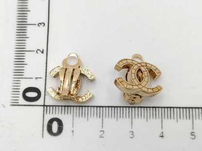 CHANEL Coco Mark 03P Earrings