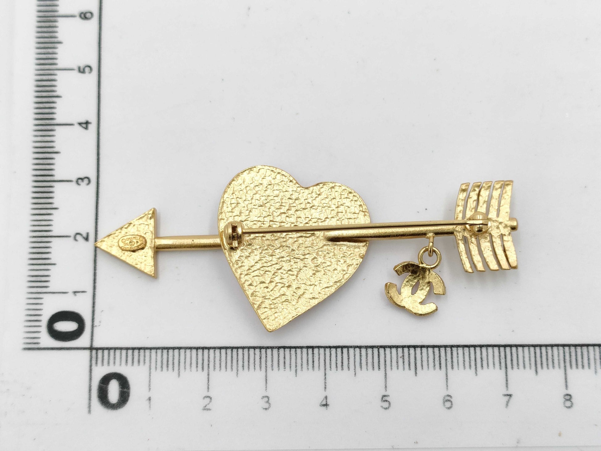 CHANEL Heart Arrow 02P Brooch