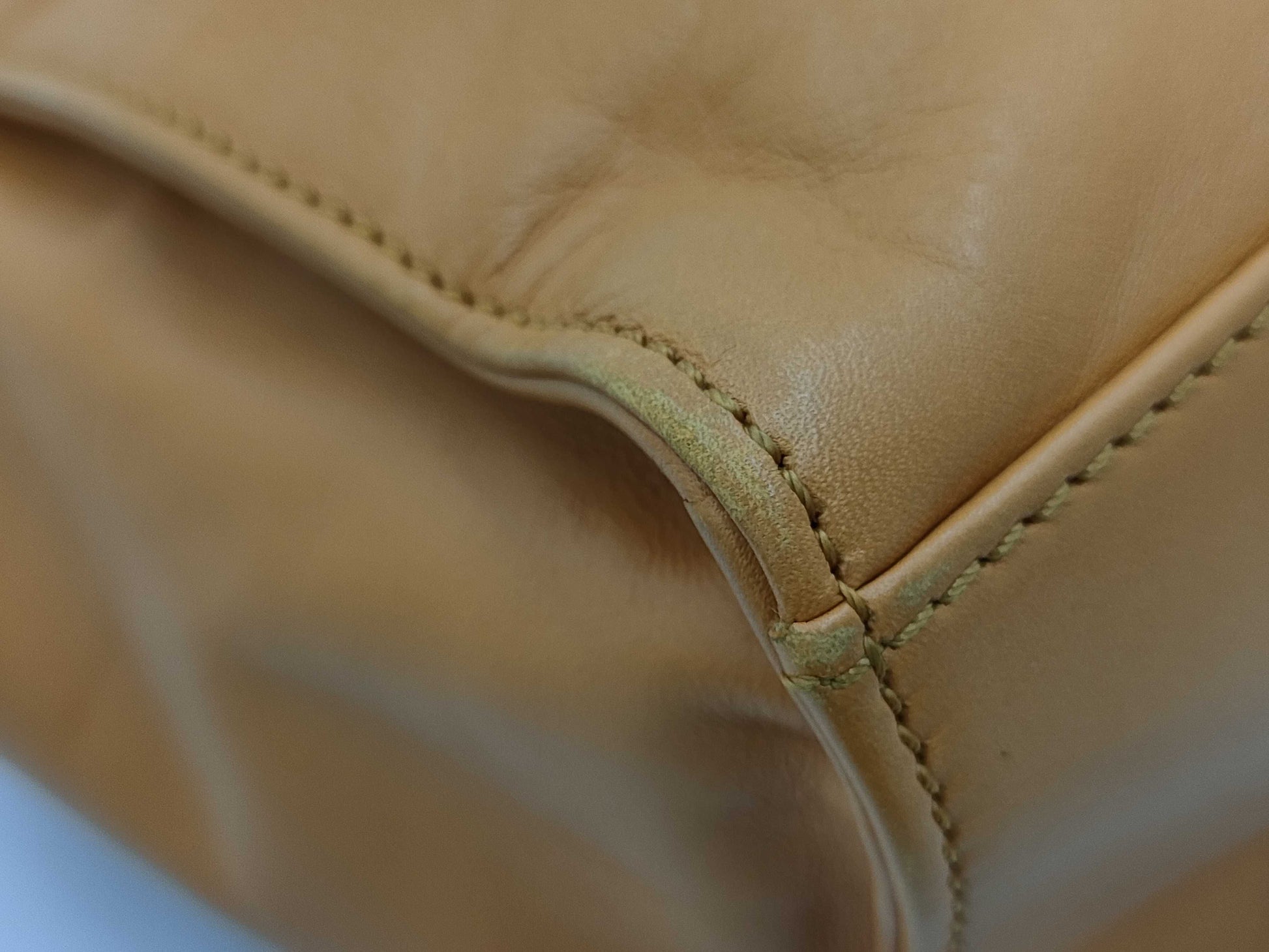 CHANEL Leather 53***** Tote Bag