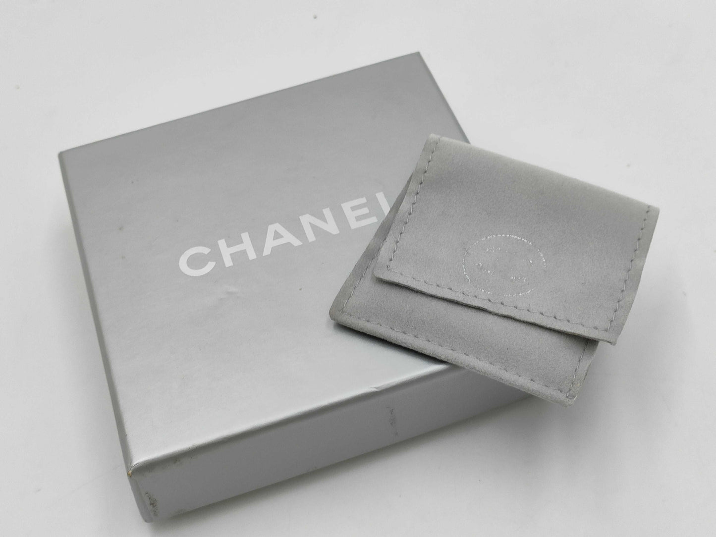 CHANEL Chanel logo triple ring