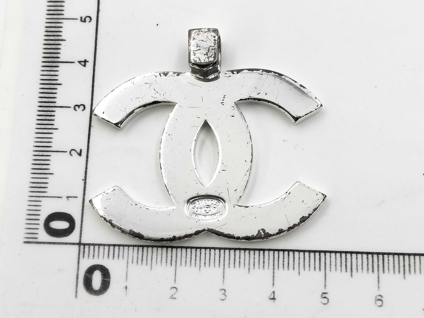 CHANEL Coco Mark 98P Pendant Top