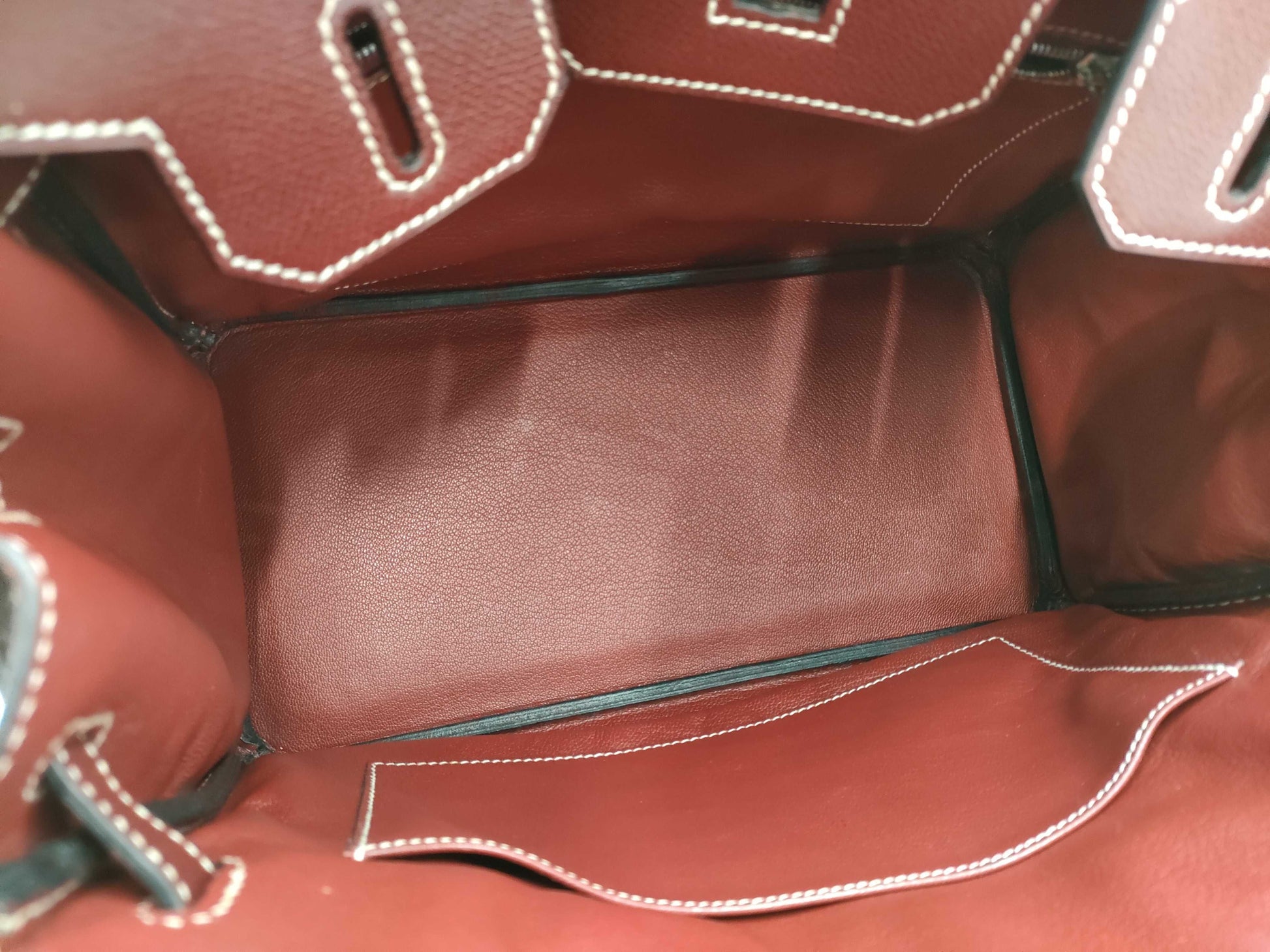 HERMES Birkin 30 Lise Bordeaux Handbag with E Stamp and Silver Hardware