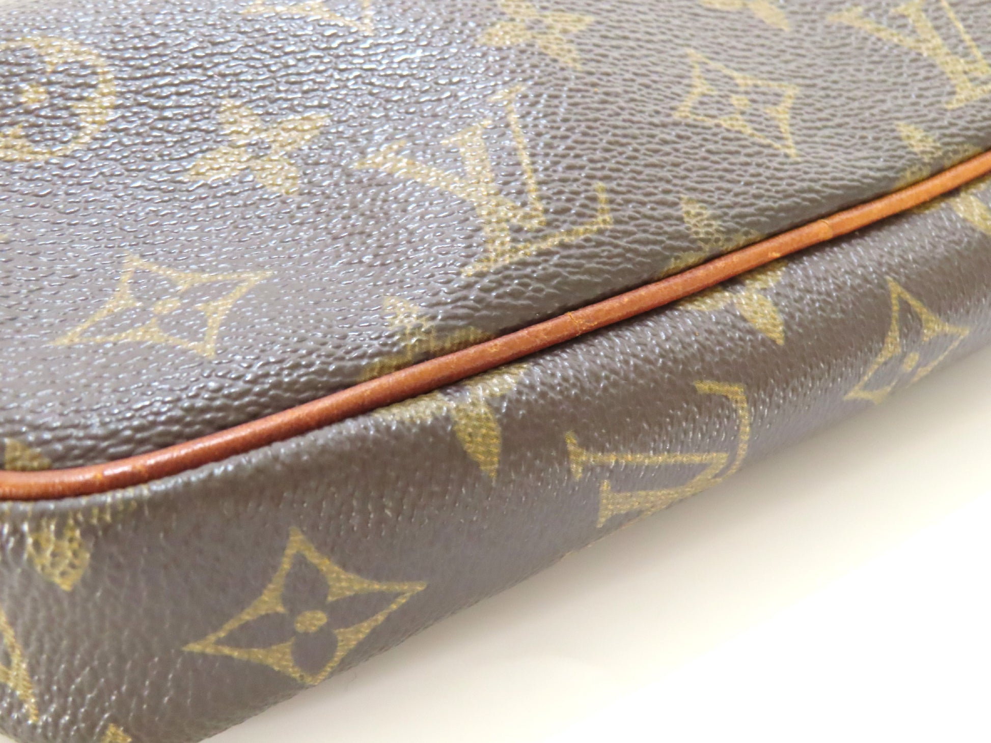 LOUIS VUITTON 873TH Monogram Monogram Pochette Marly Bandouliere M51828 873TH Shoulder Bag