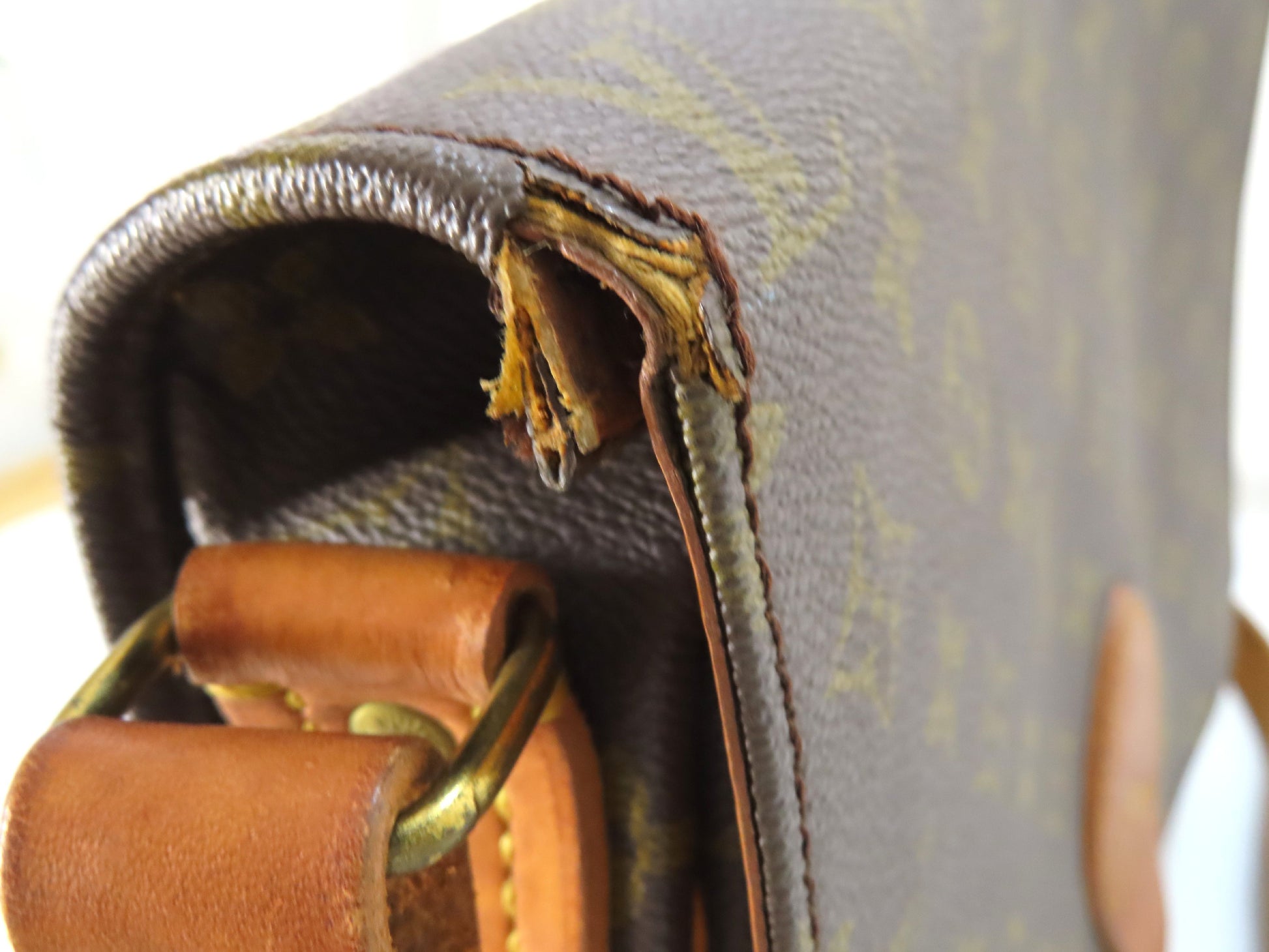 LOUIS VUITTON Monogram Monogram Cultociel Vintage No. 078 Shoulder Bag 