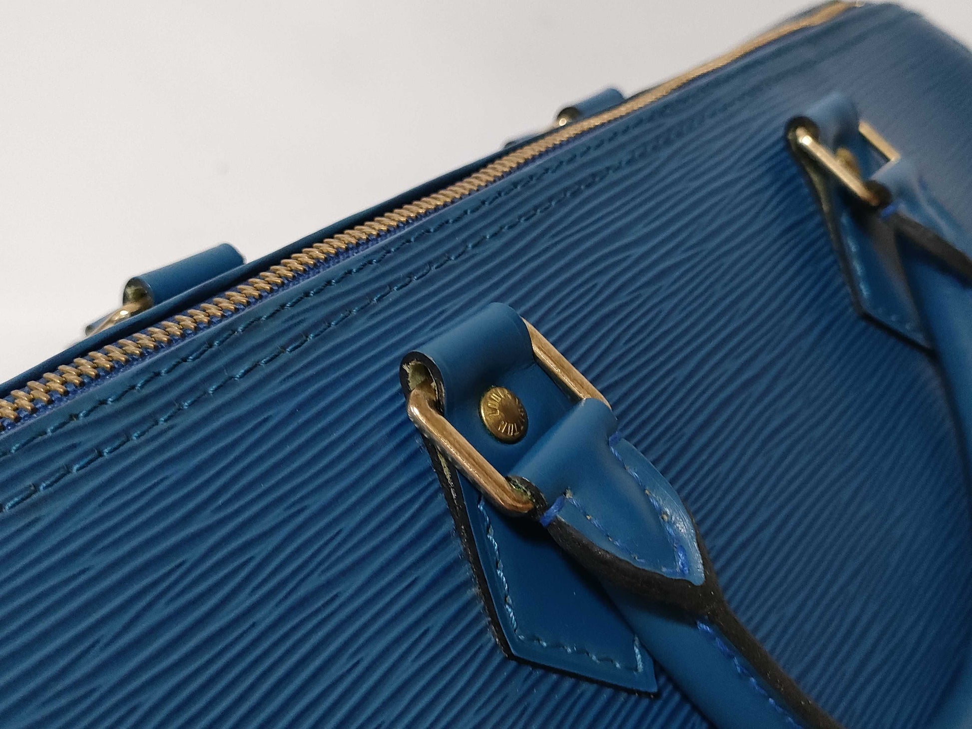 LOUIS VUITTON Epi Speedy 30 Toledo Blue M43005 VI0974 Handbag