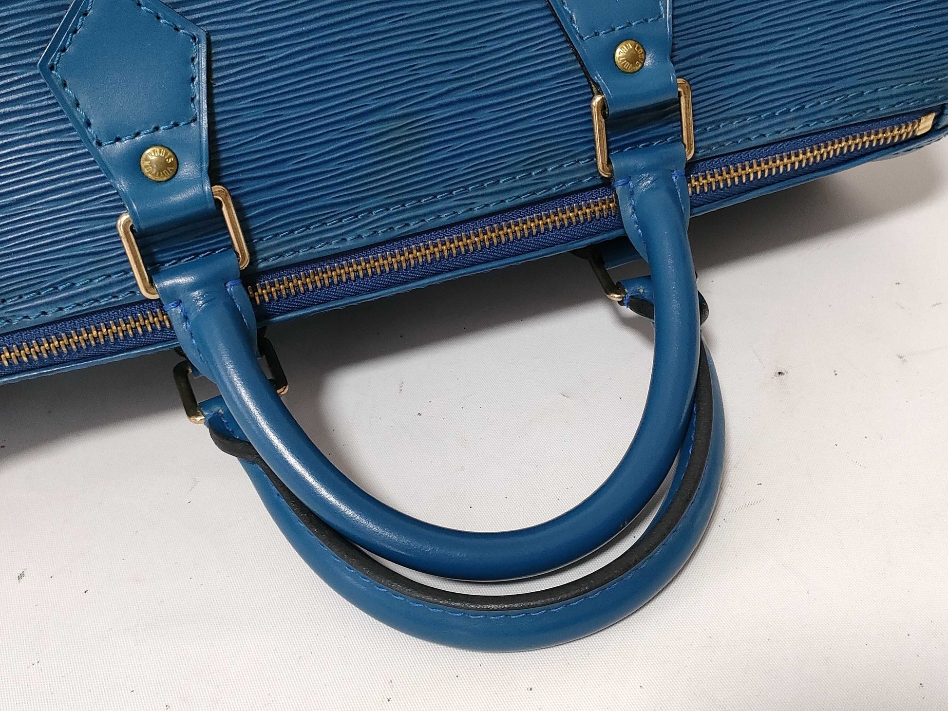 LOUIS VUITTON Epi Speedy 30 Toledo Blue M43005 VI0974 Handbag