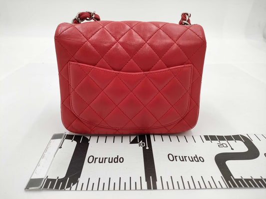 CHANEL shoulder bag