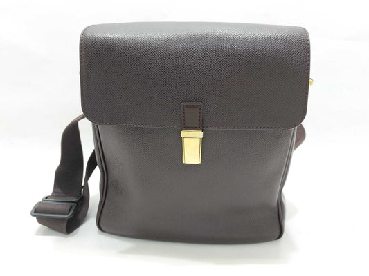 LOUIS VUITTON SP 1003 Taiga Louis Vuitton Shoulder Bag