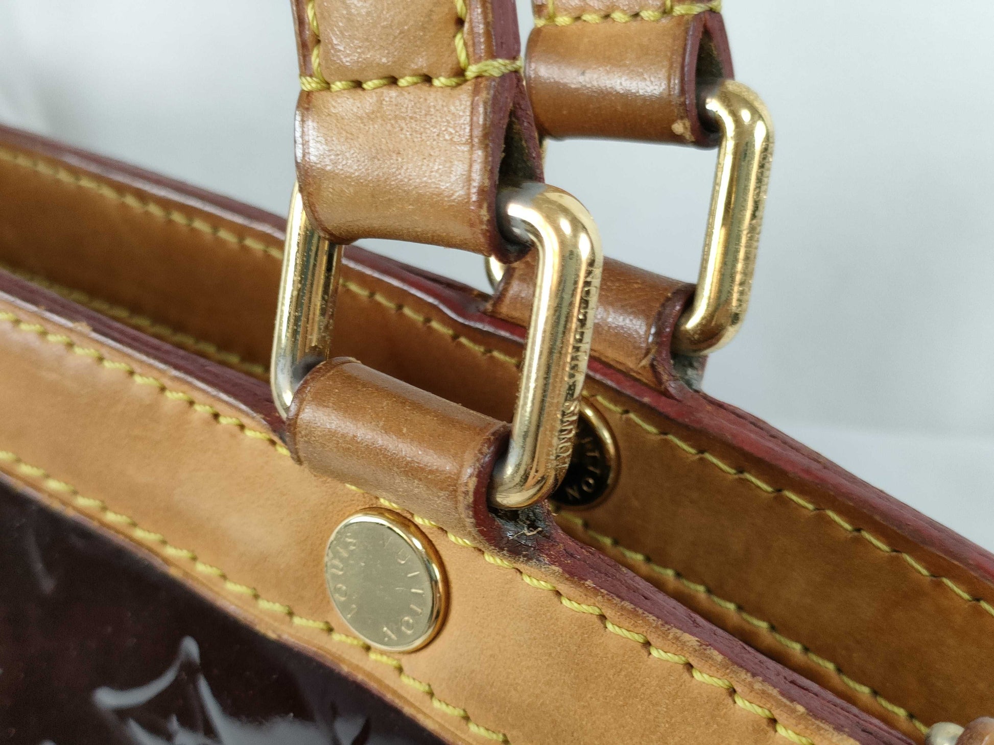 LOUIS VUITTON SR 3160 RFID Unverified Vernis Louis Vuitton Handbag