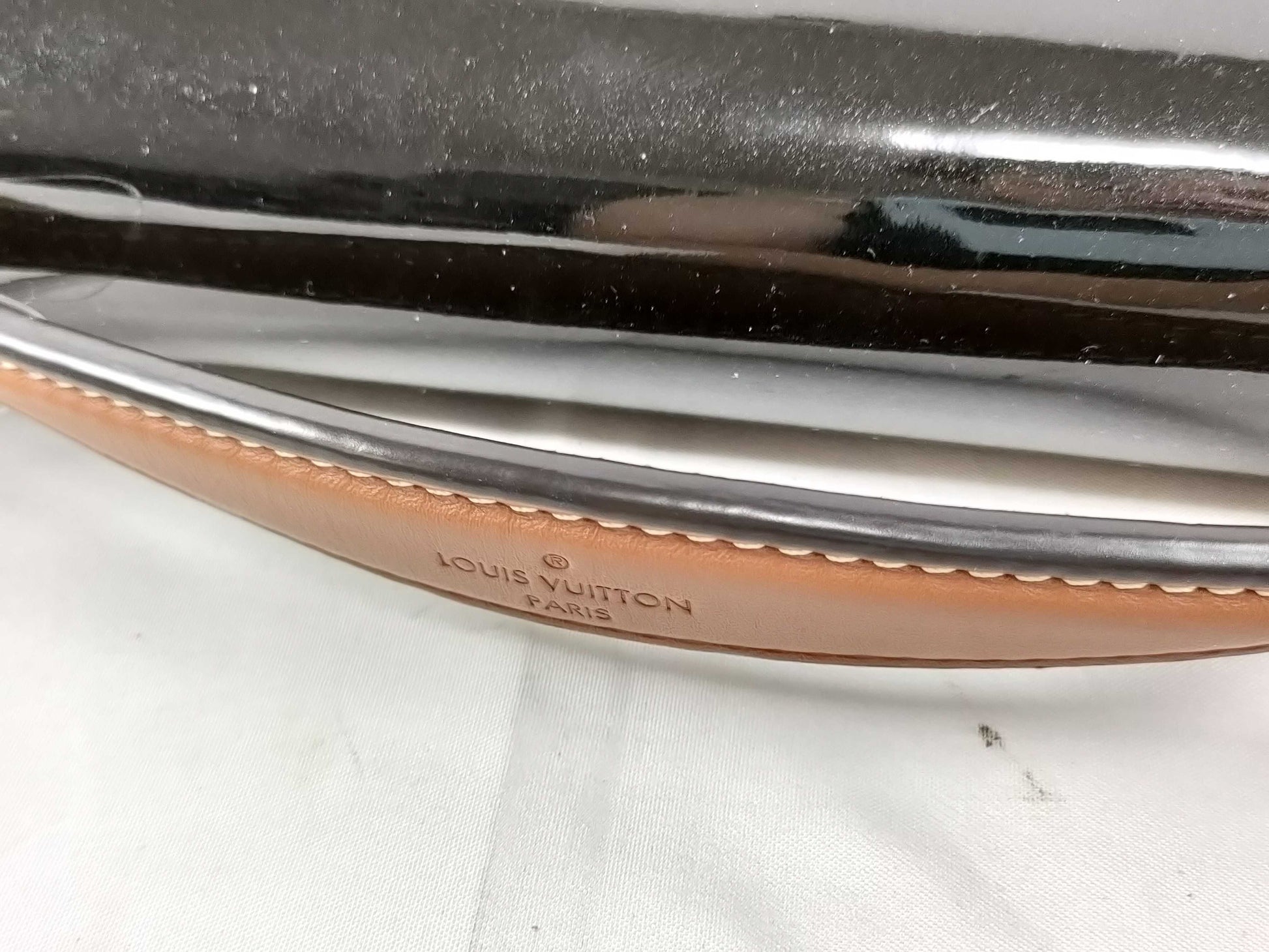 LOUIS VUITTON PL 2158 RFID Verified Monogram Louis Vuitton Message Shoulder Bag Handbag