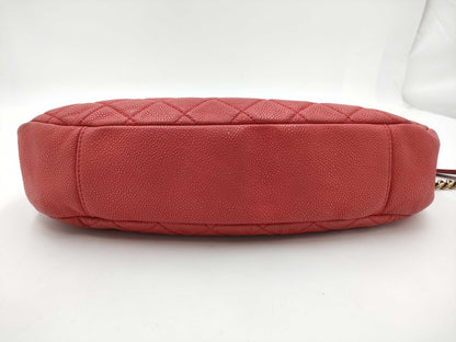 CHANEL shoulder bag