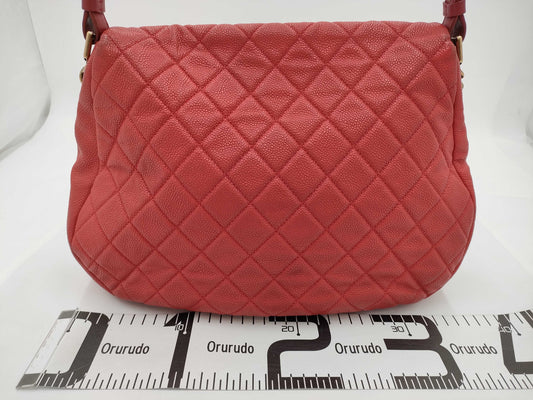 CHANEL shoulder bag