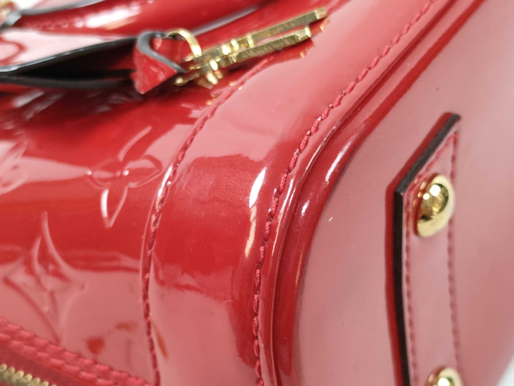 LOUIS VUITTON FL 2165 RFID Unverified Vernis Louis Vuitton Alma BB Handbag