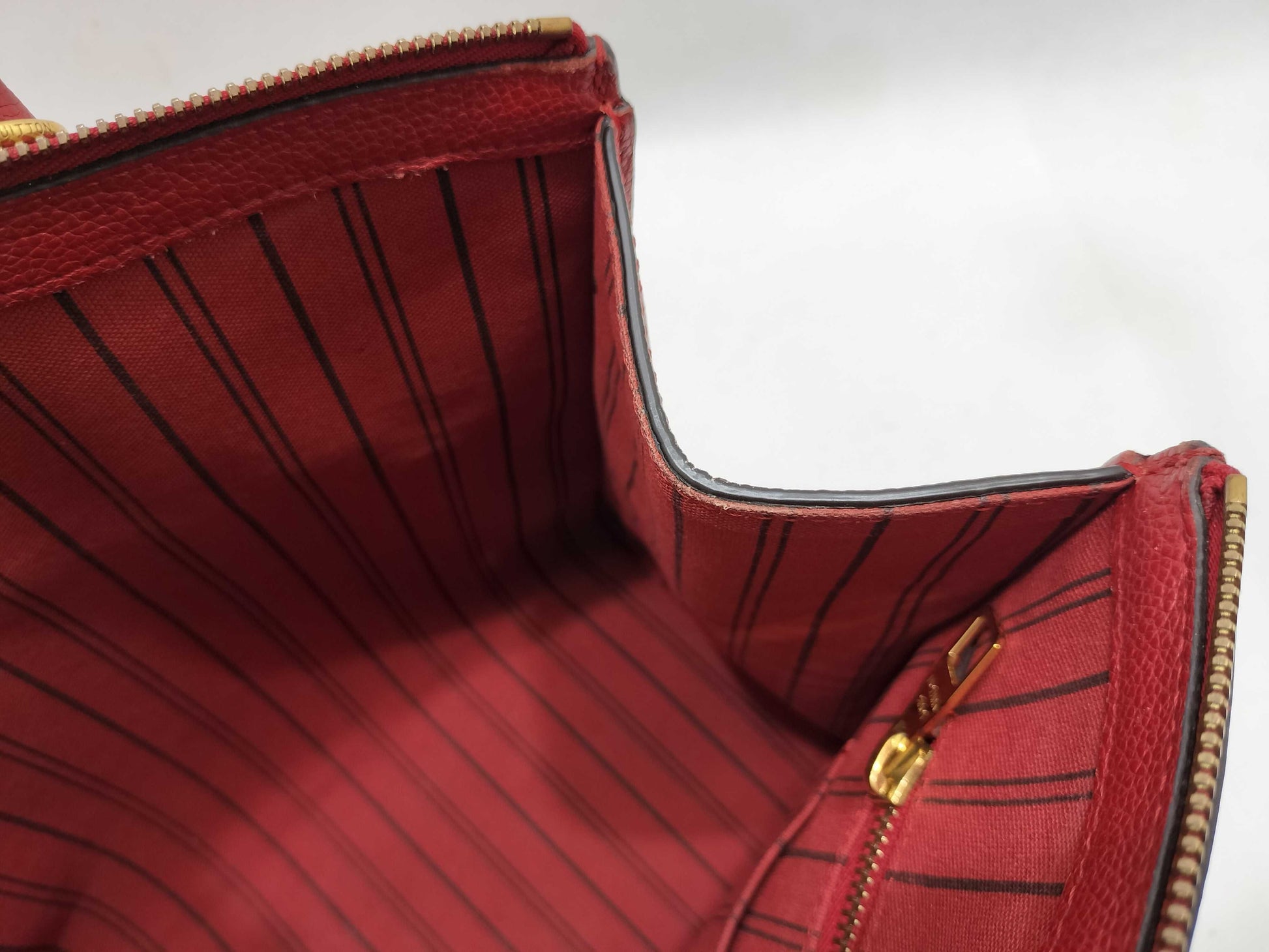 LOUIS VUITTON CA 1196 Monogram Empreinte Louis Vuitton Handbag