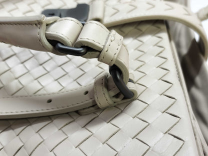 BOTTEGA VENETA Intrecciato Bottega Veneta Handbag