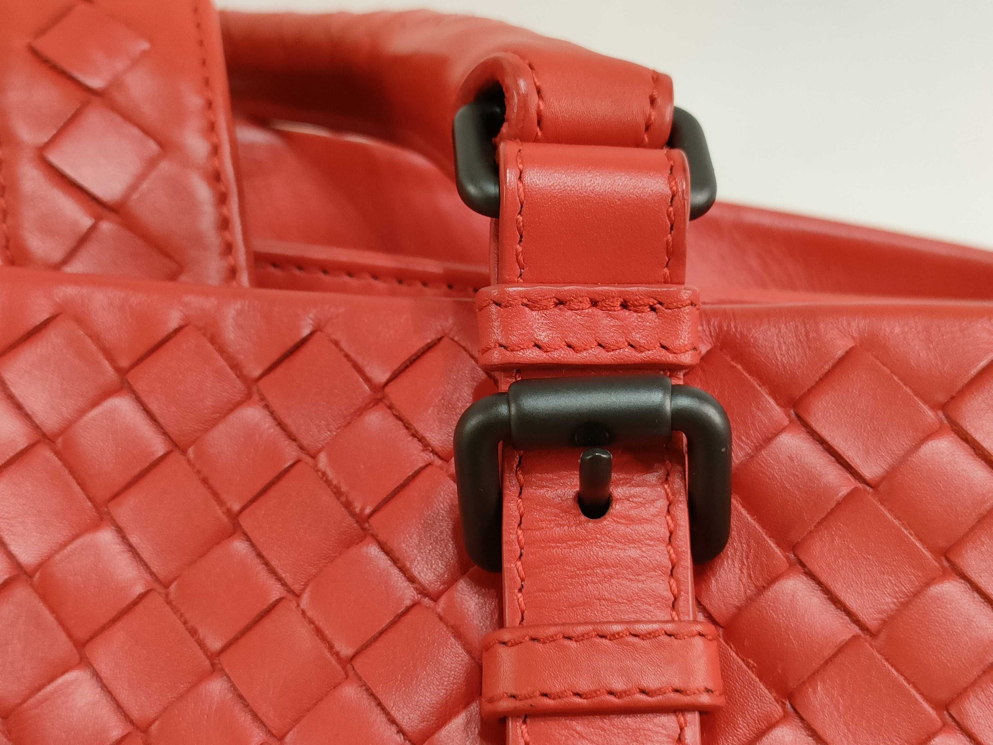 BOTTEGA VENETA Intrecciato Bottega Veneta Handbag