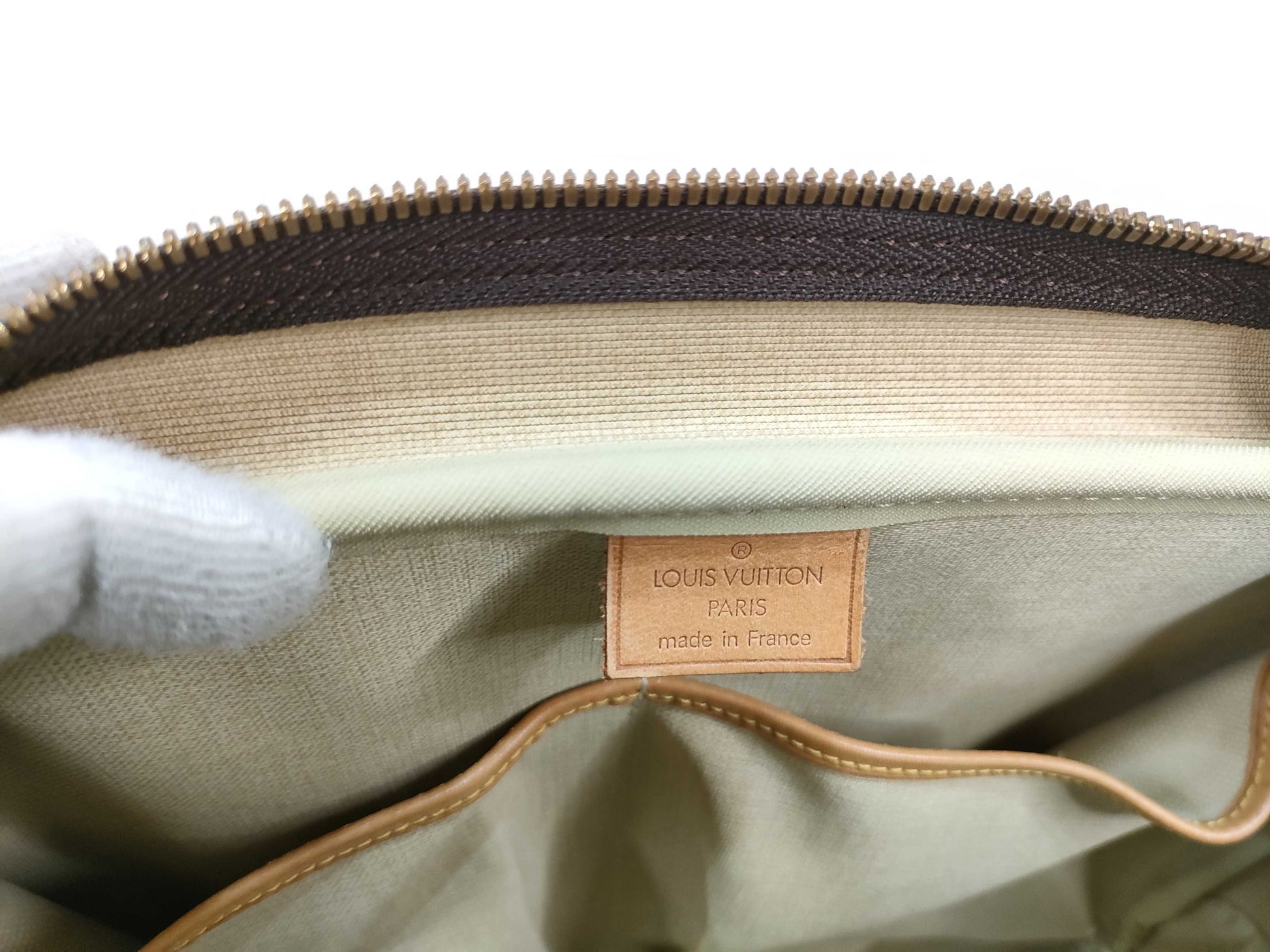 LOUIS VUITTON MB 1918 Monogram Louis Vuitton Handbag
