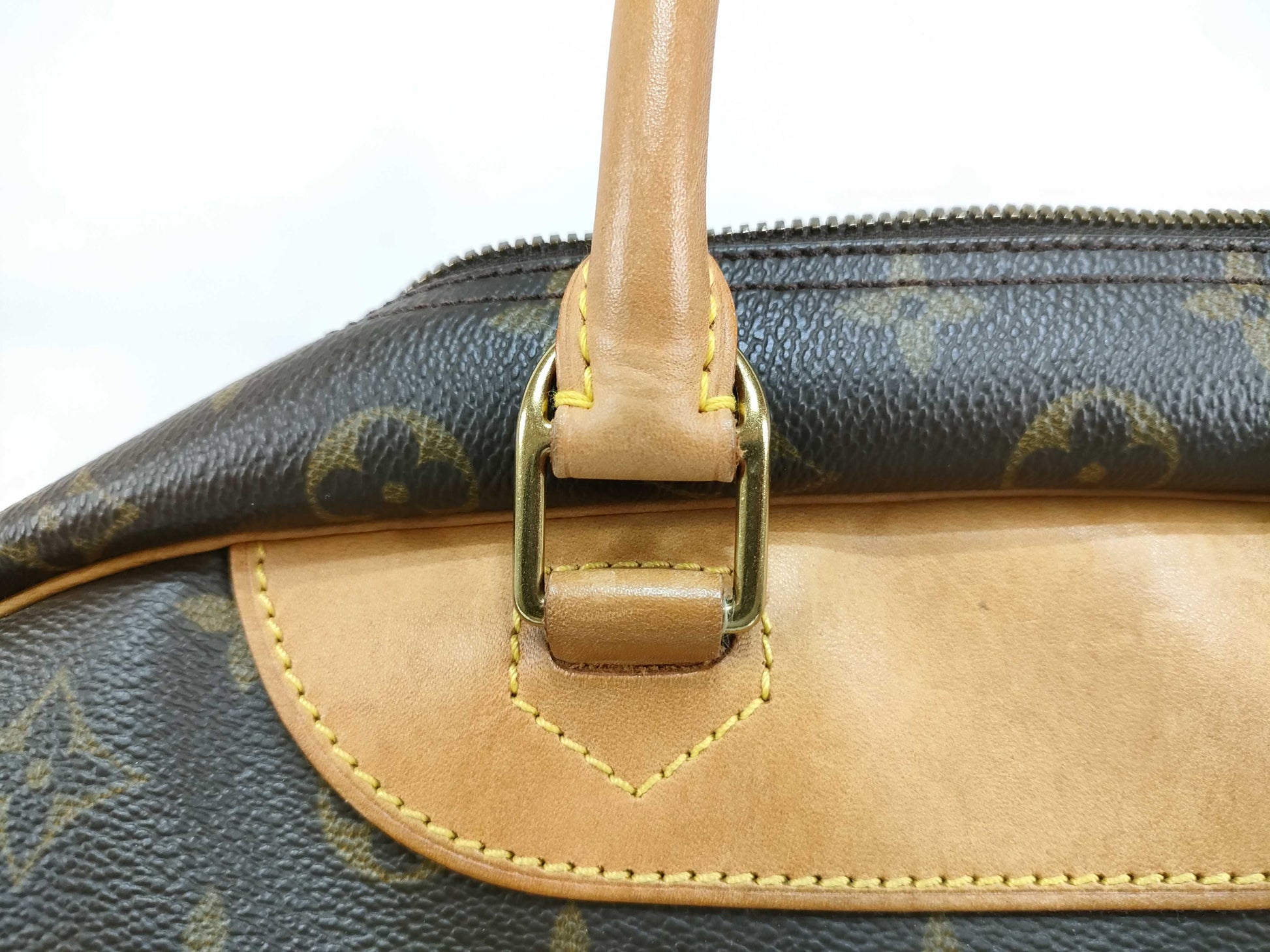LOUIS VUITTON MB 1918 Monogram Louis Vuitton Handbag