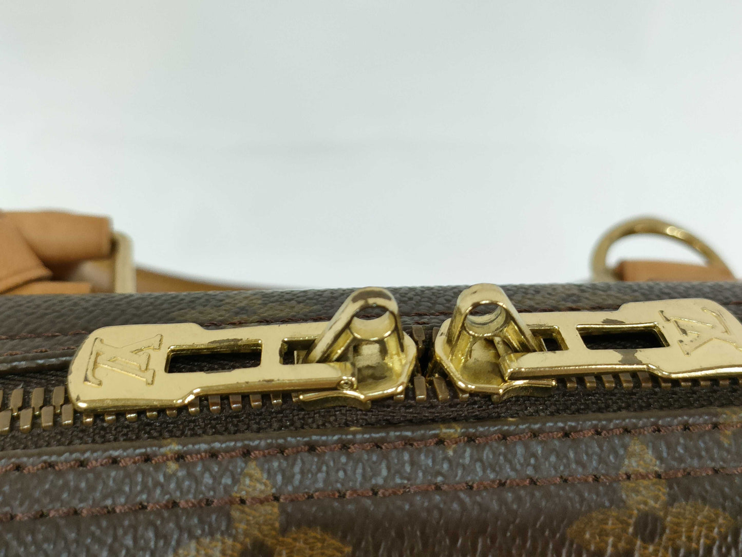 LOUIS VUITTON MB 1918 Monogram Louis Vuitton Handbag