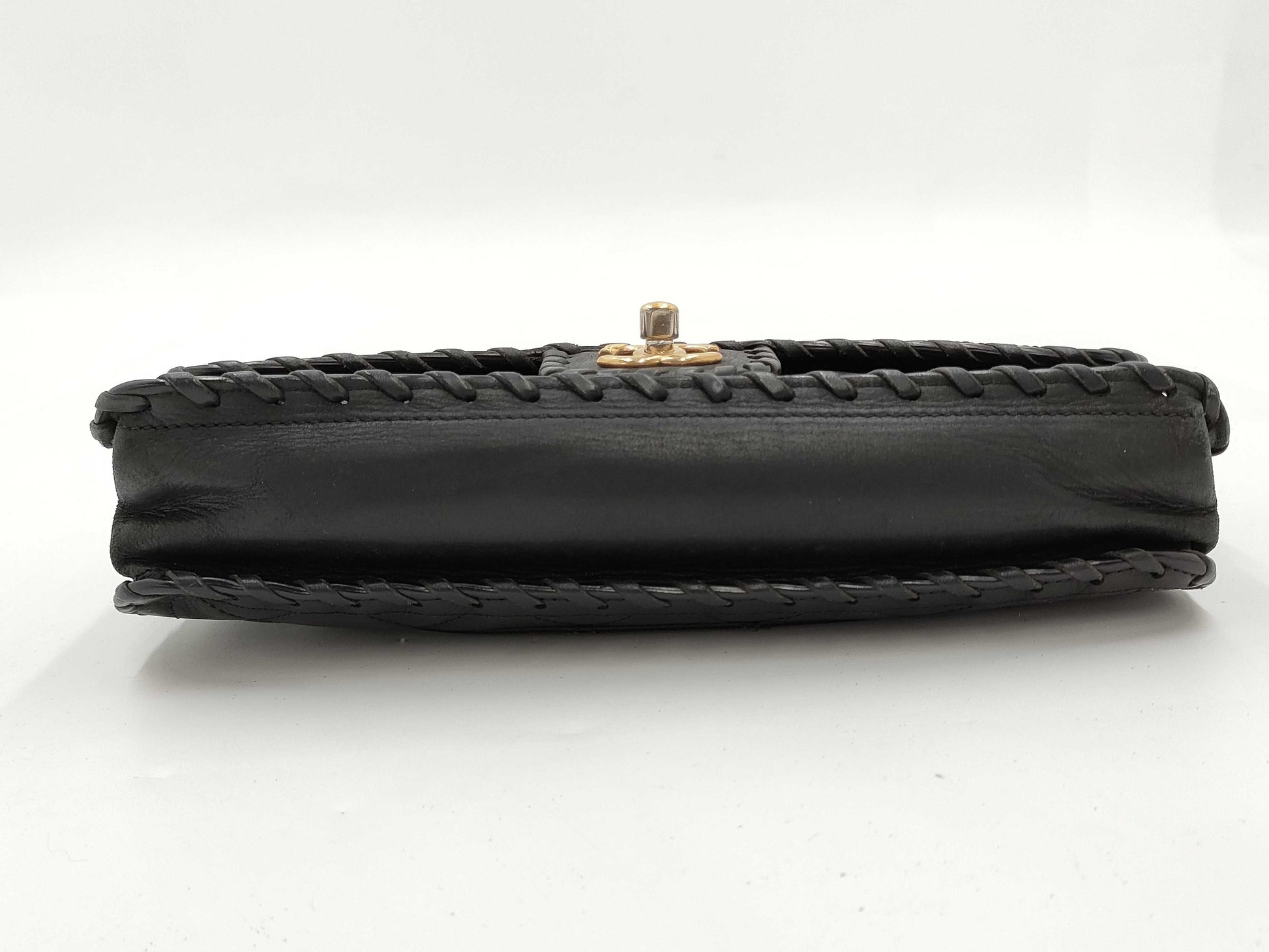 CHANEL Matelasse Shoulder Bag