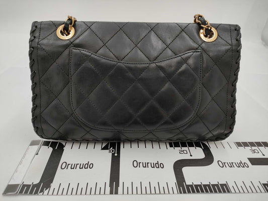 CHANEL Matelasse Shoulder Bag