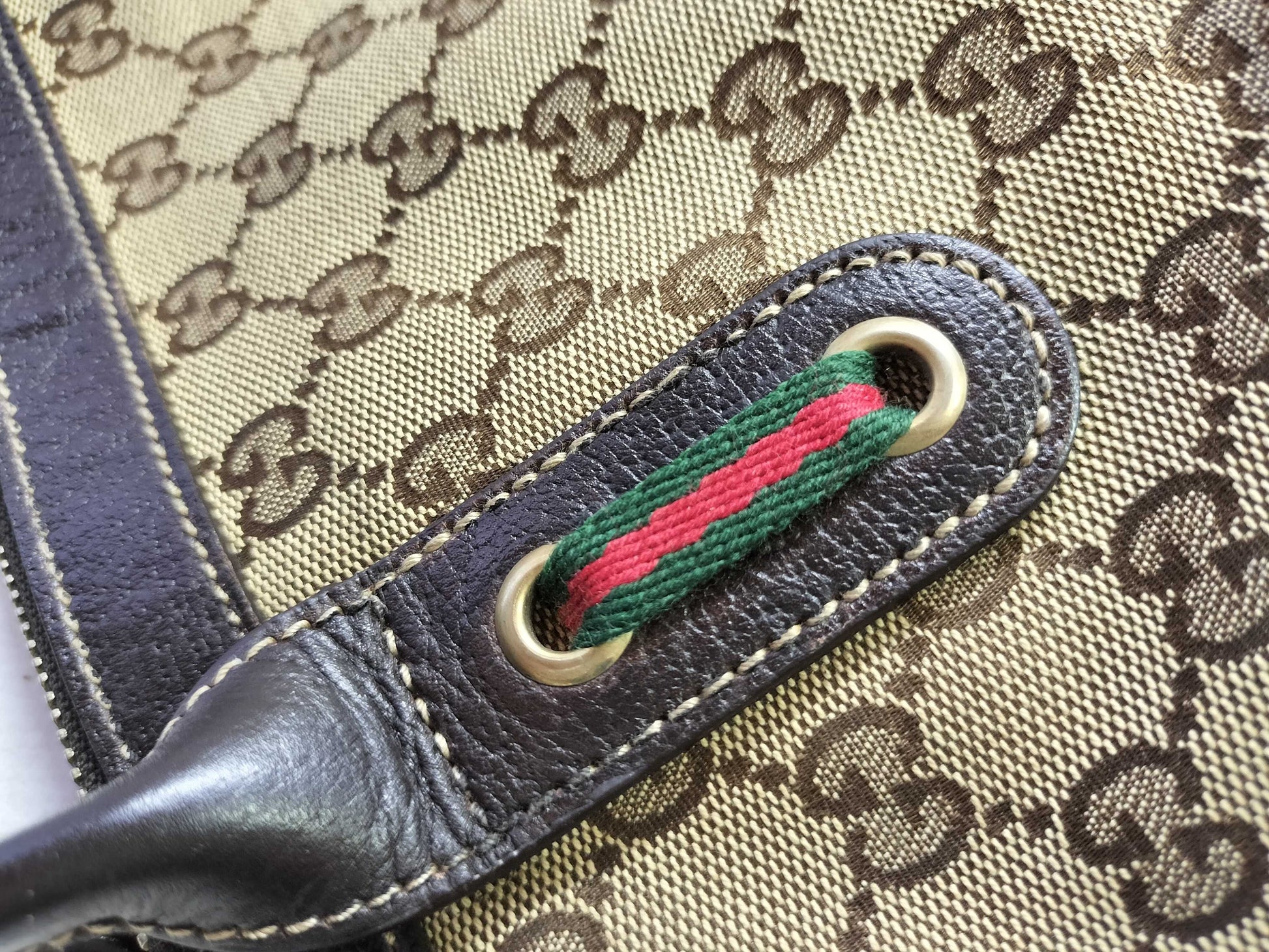 GUCCI GG Canvas Gucci Handbag Tote Bag
