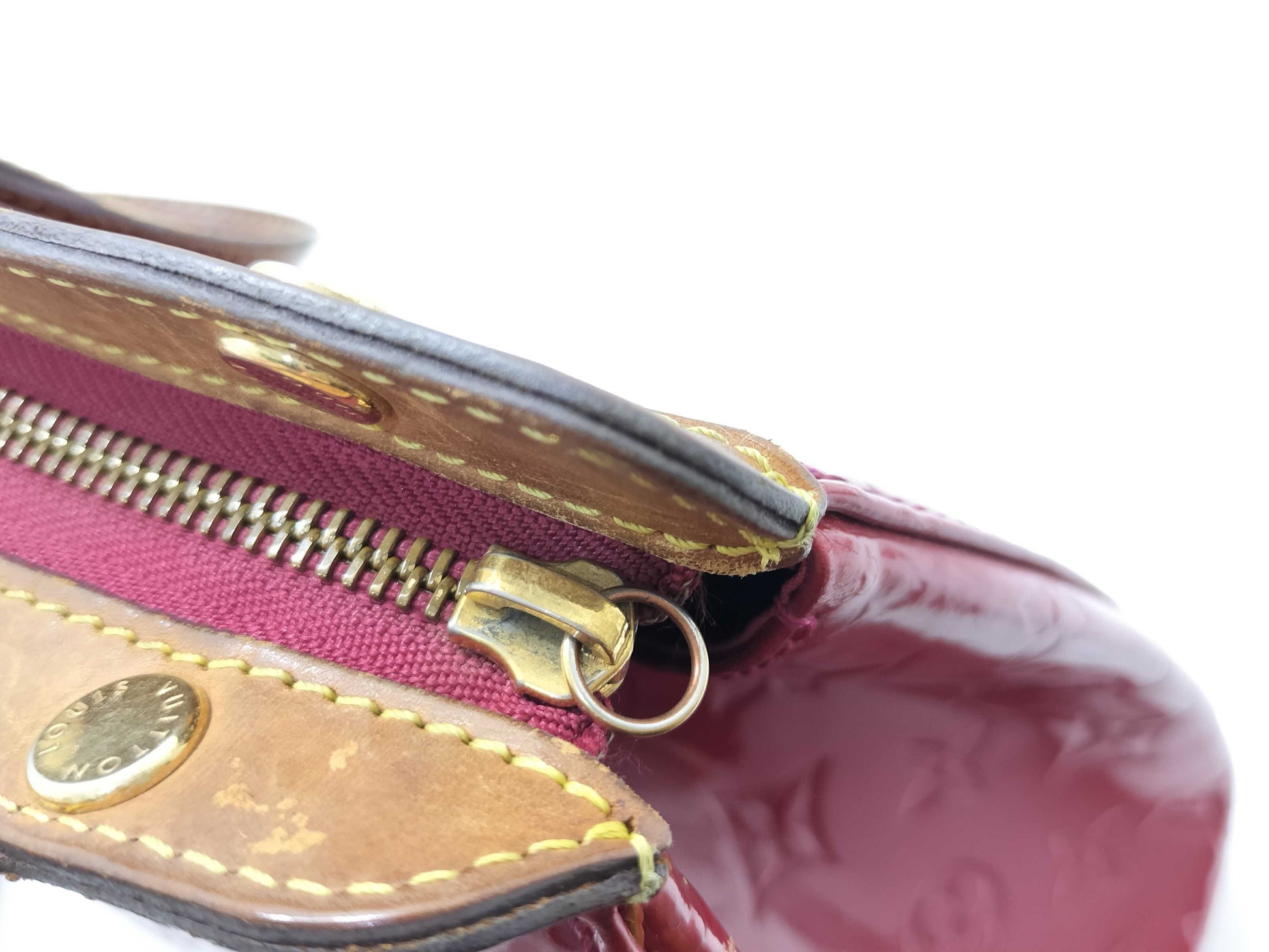 LOUIS VUITTON DR3153 Vernis Louis Vuitton Handbag