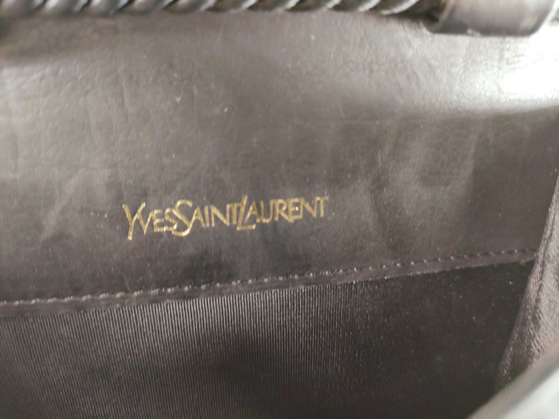 Yves Saint Laurent shoulder bag