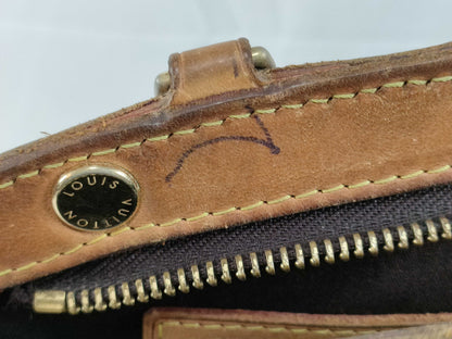 LOUIS VUITTON RFID Unverifiable Serial Number Unverifiable Vernis Louis Vuitton Handbag