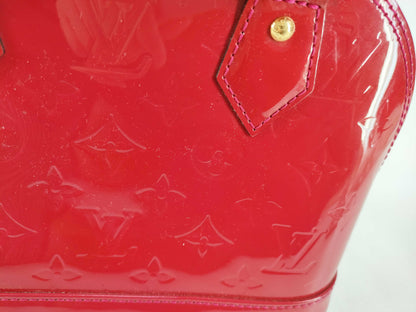 LOUIS VUITTON Vernis Louis Vuitton Alma BB Handbag with Serial Number