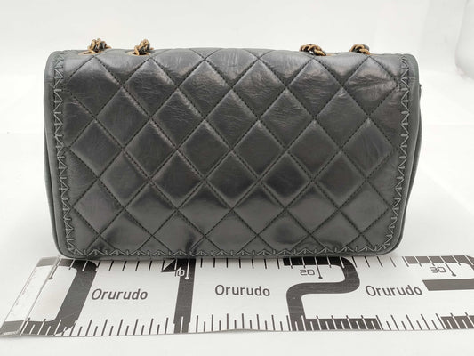 CHANEL Matelasse Shoulder Bag
