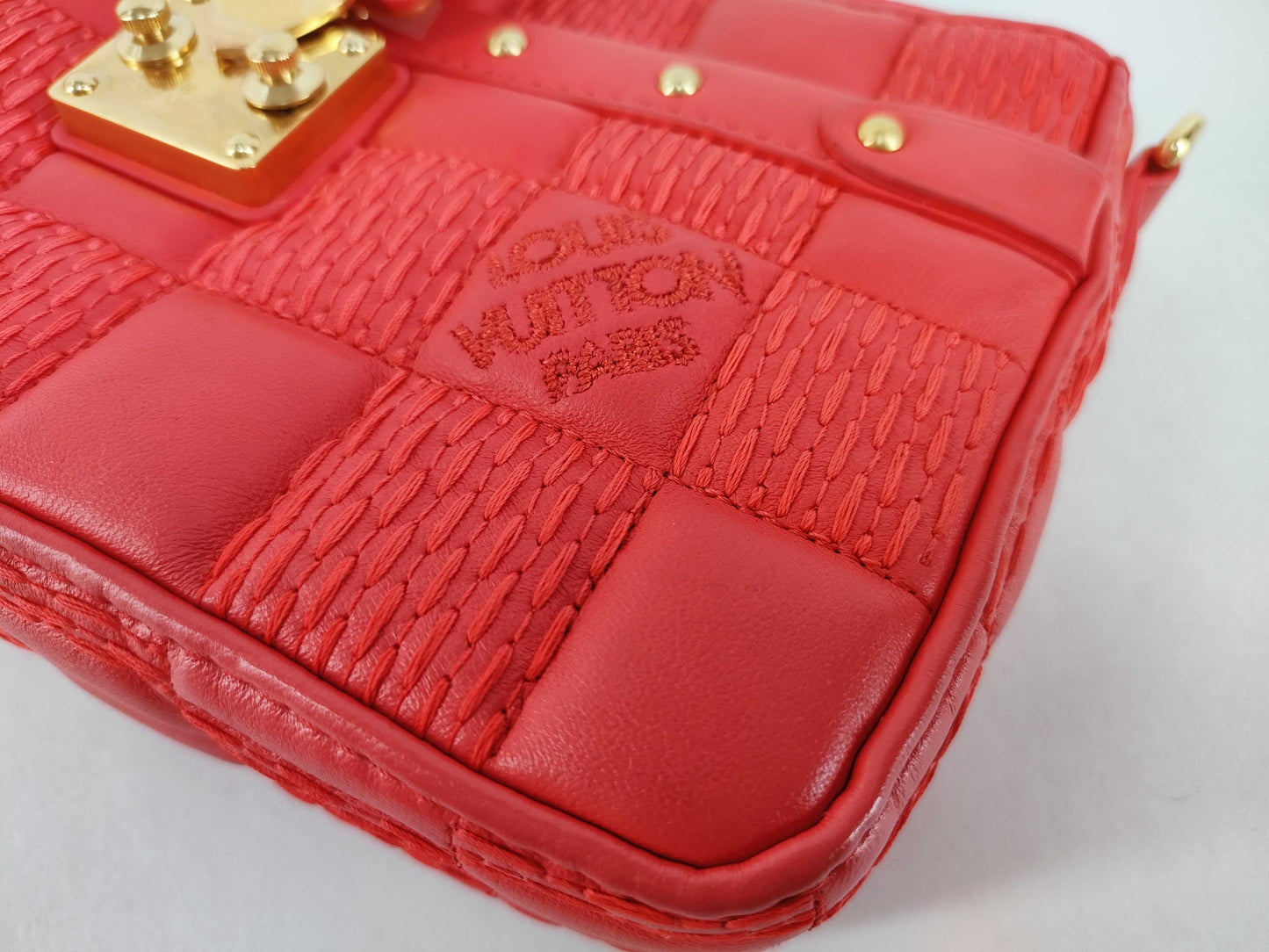 LOUIS VUITTON Unidentified Louis Vuitton Shoulder Bag Shoulder Bag