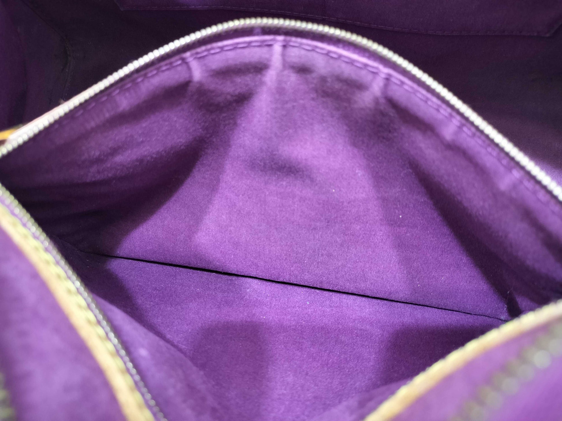 LOUIS VUITTON SR 0154 Vernis Louis Vuitton Handbag