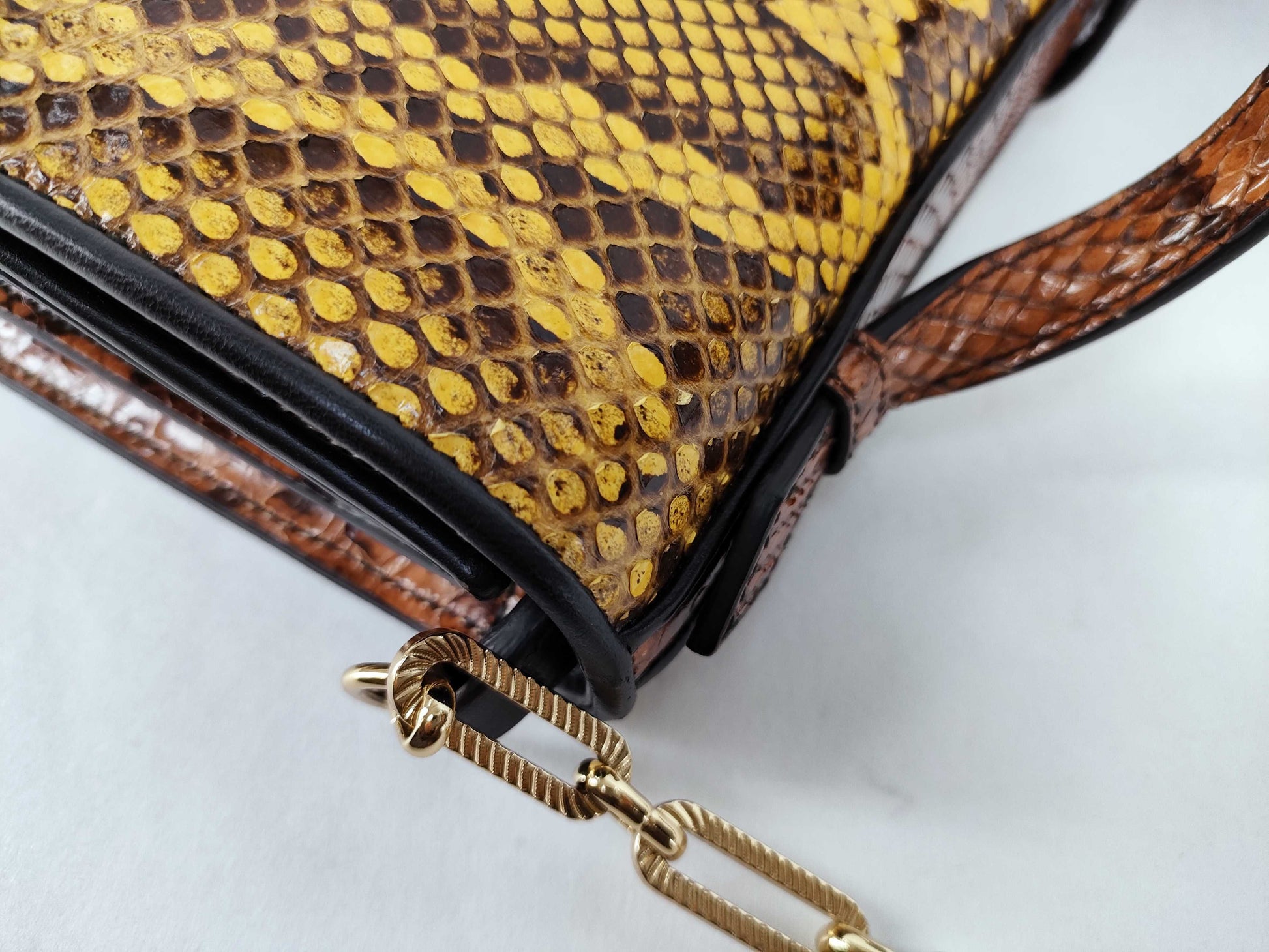 GUCCI GG Gucci shoulder bag handbag