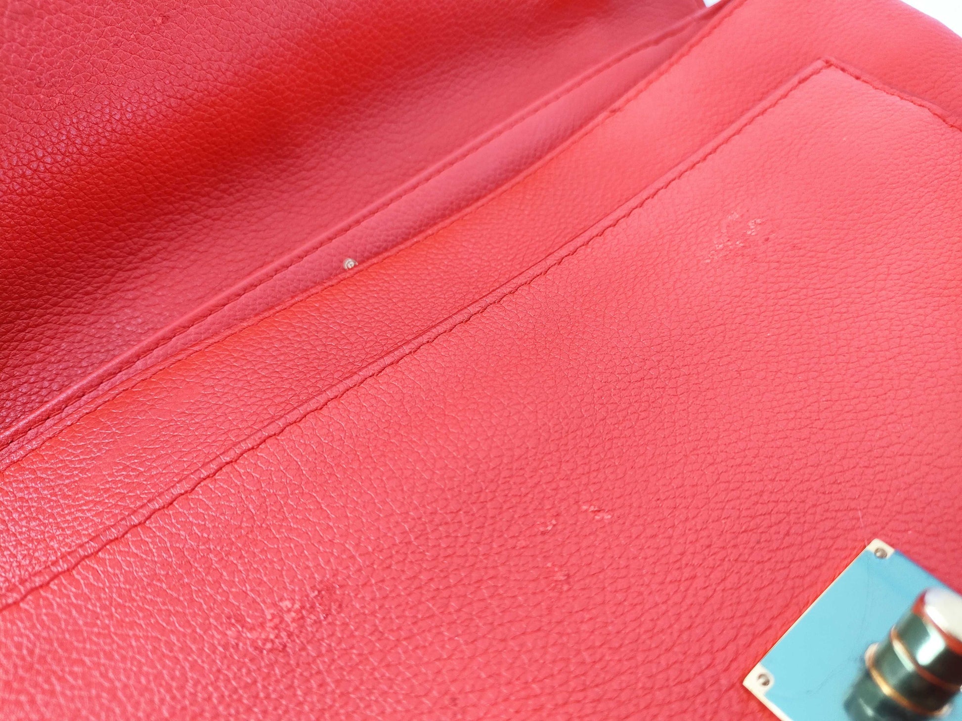 LOUIS VUITTON Unconfirmed Louis Vuitton Message Handbag Handbag