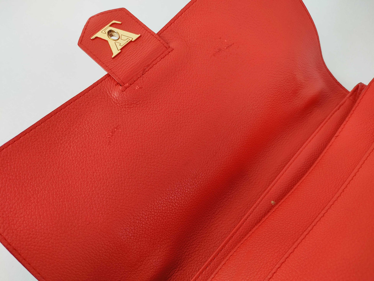 LOUIS VUITTON Unconfirmed Louis Vuitton Message Handbag Handbag