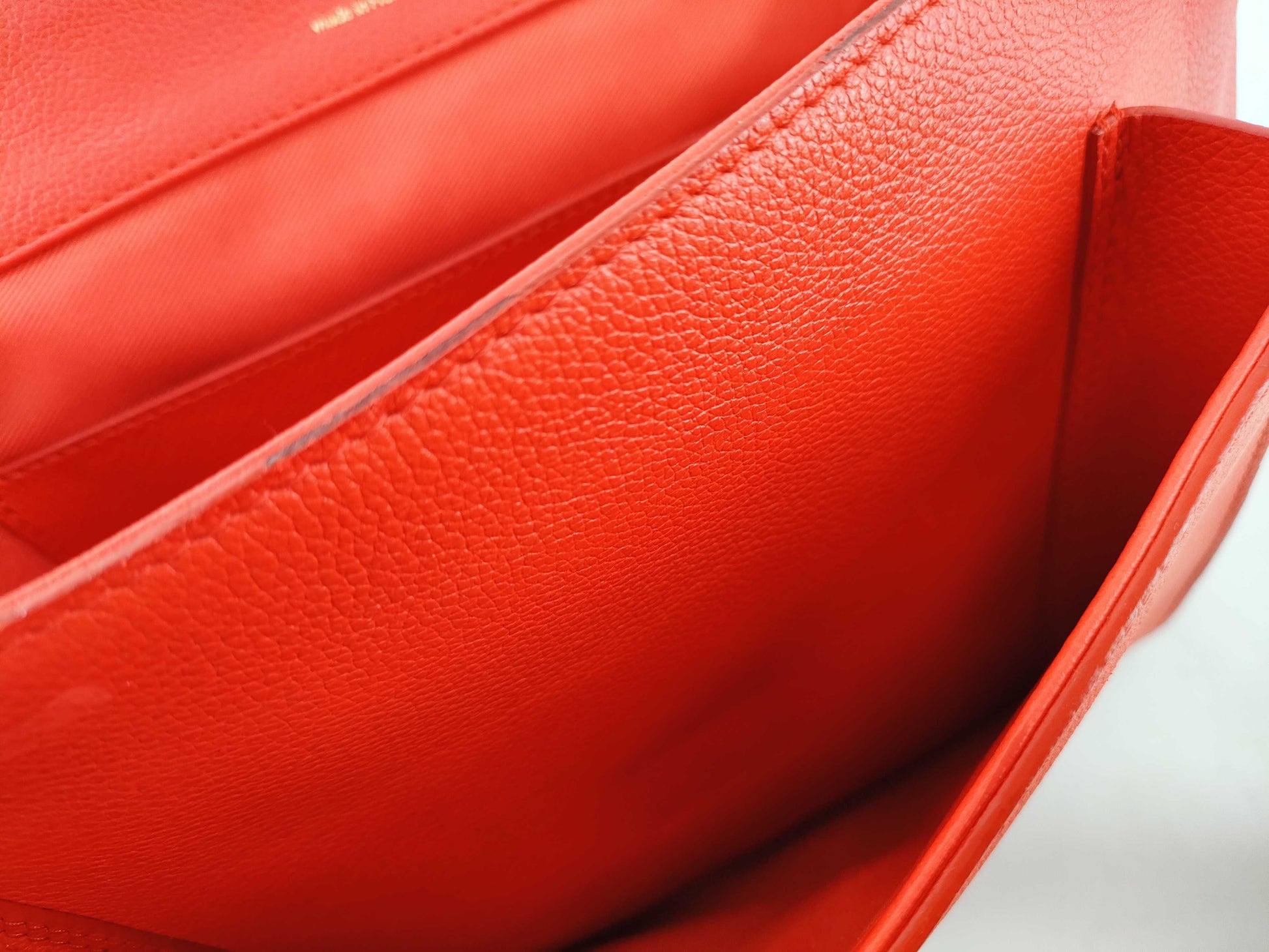 LOUIS VUITTON Unconfirmed Louis Vuitton Message Handbag Handbag