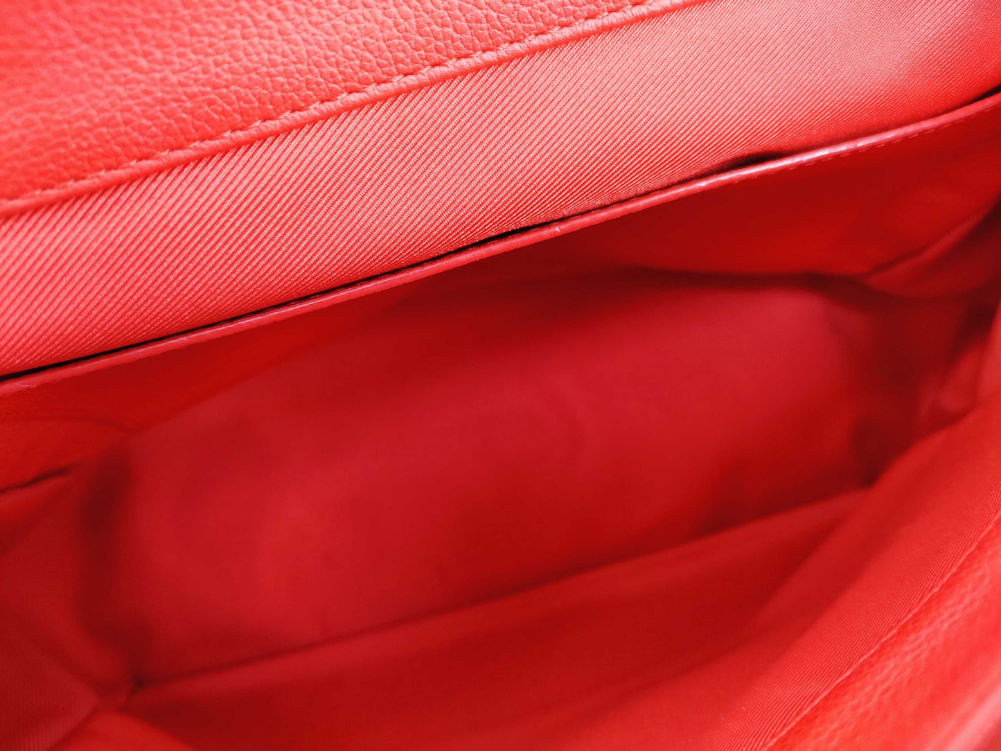 LOUIS VUITTON Unconfirmed Louis Vuitton Message Handbag Handbag