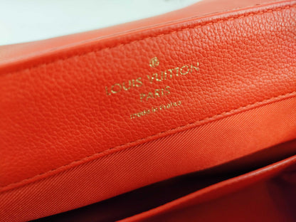 LOUIS VUITTON Unconfirmed Louis Vuitton Message Handbag Handbag