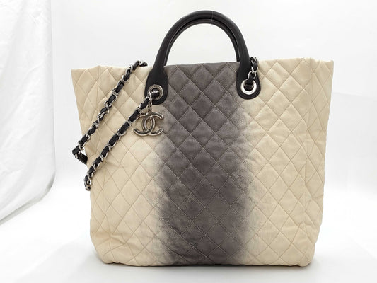 CHANEL tote bag