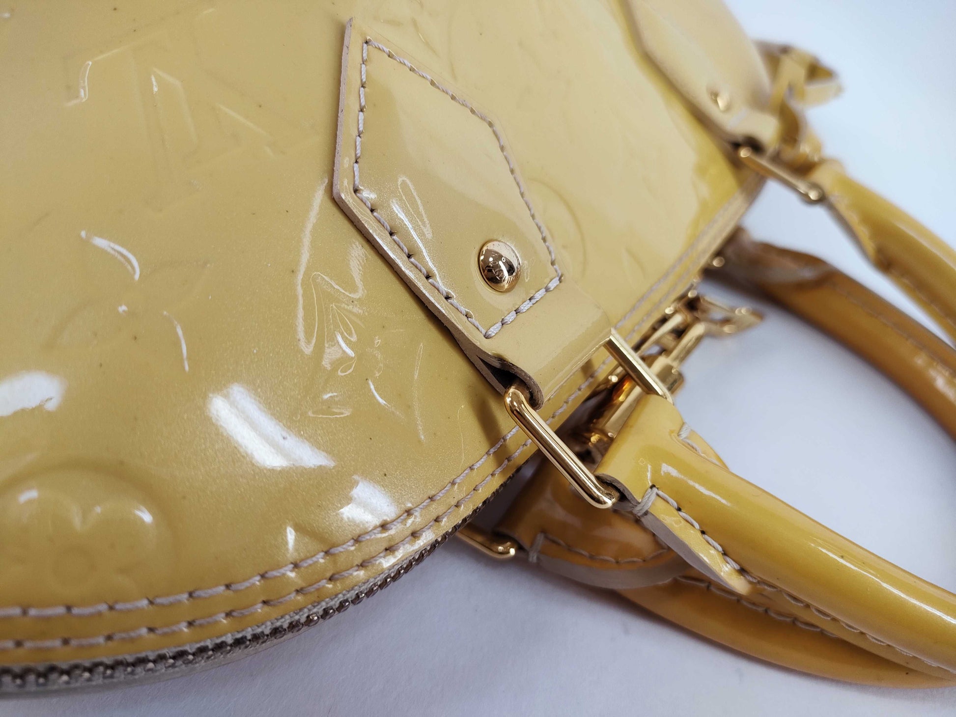 LOUIS VUITTON MB9103 Vernis Louis Vuitton Alma Shoulder Bag Handbag