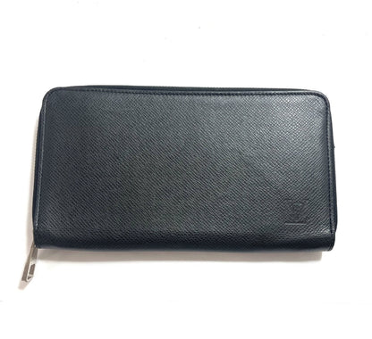 LOUIS VUITTON Zippy Organizer Wallet