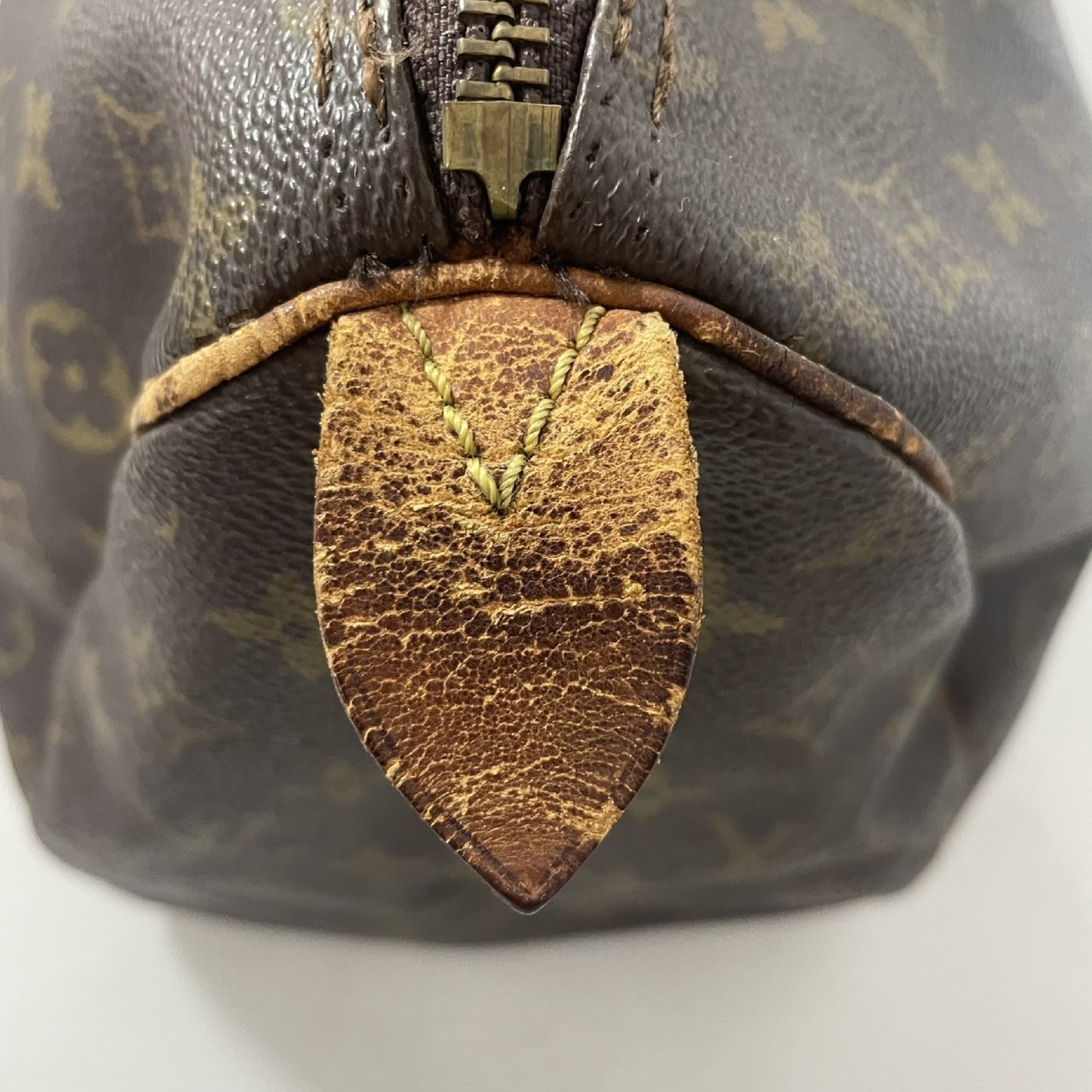 LOUIS VUITTON Speedy 35 Handbag