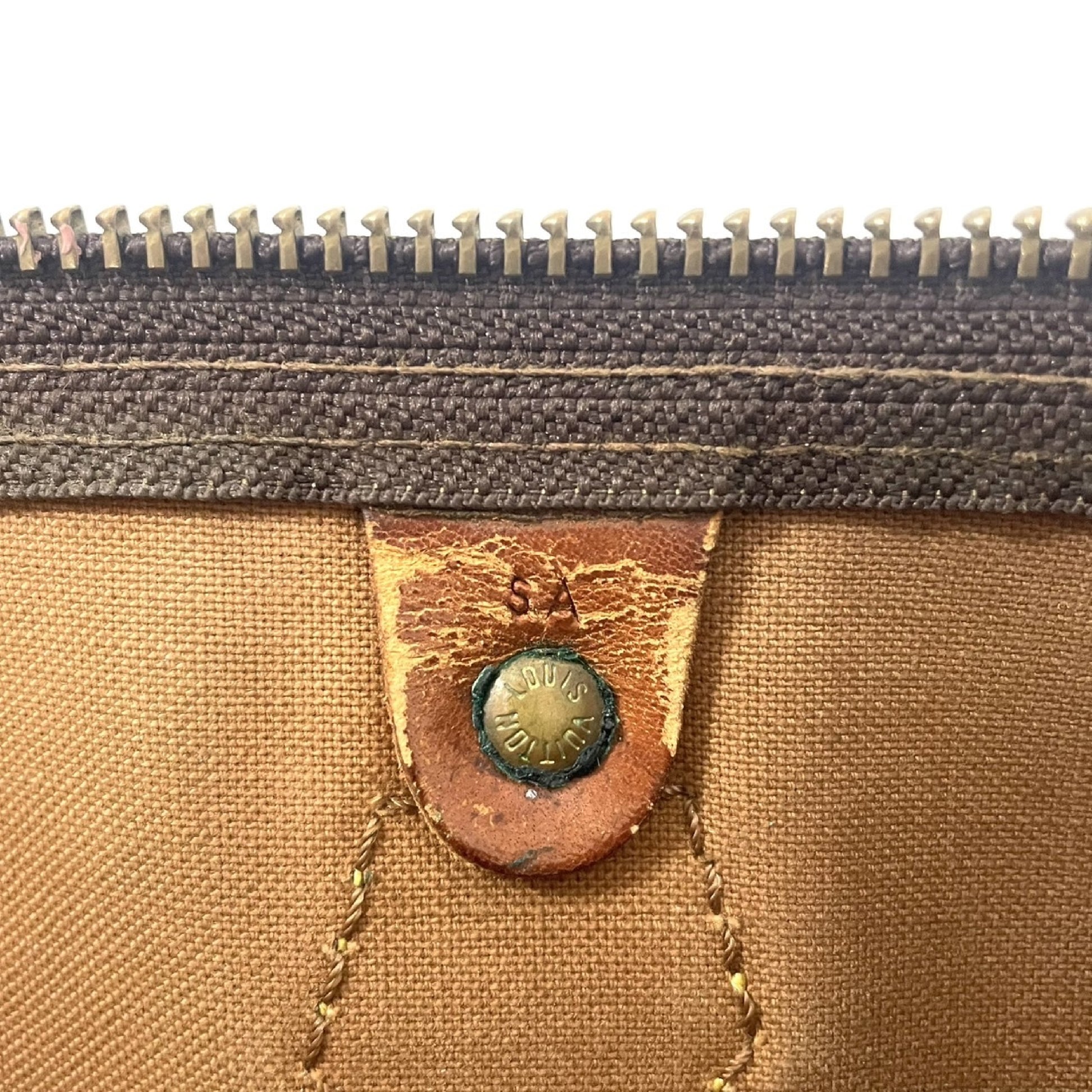 LOUIS VUITTON Speedy 35 Handbag