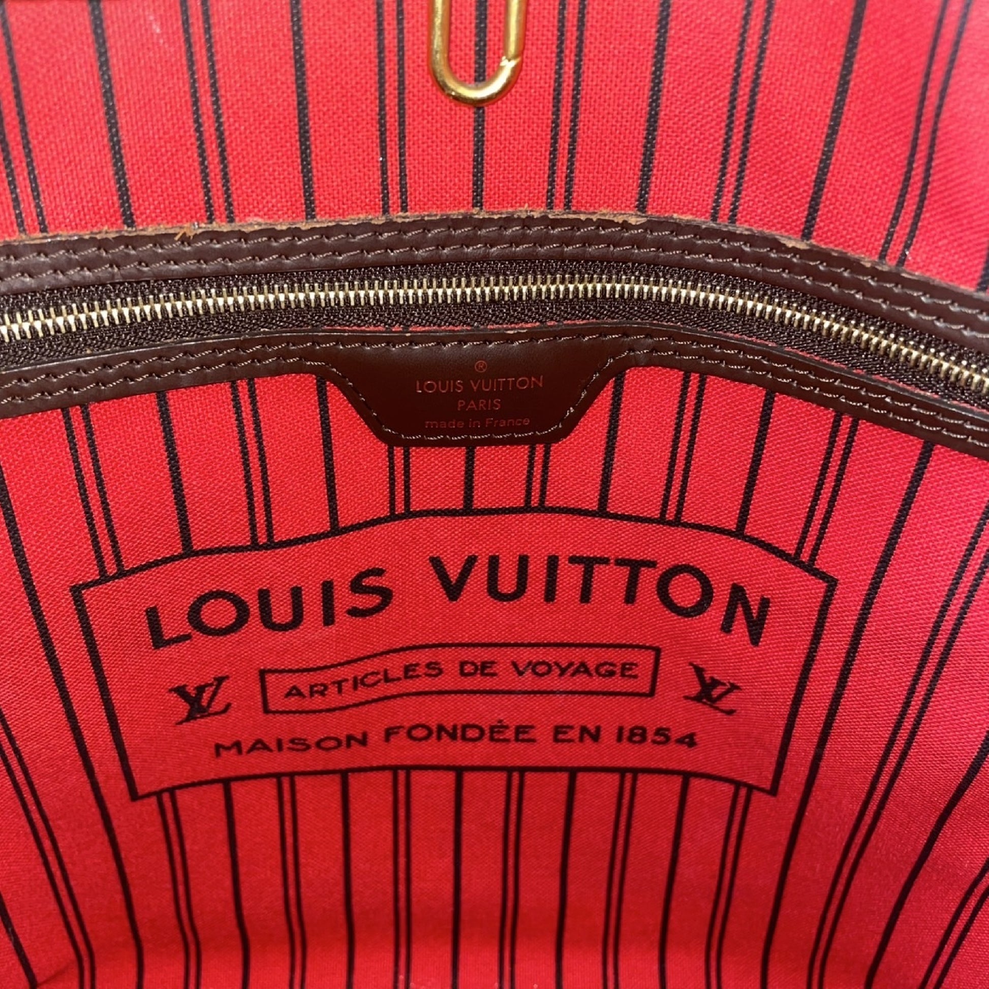 LOUIS VUITTON Neverfull MM Tote Bag