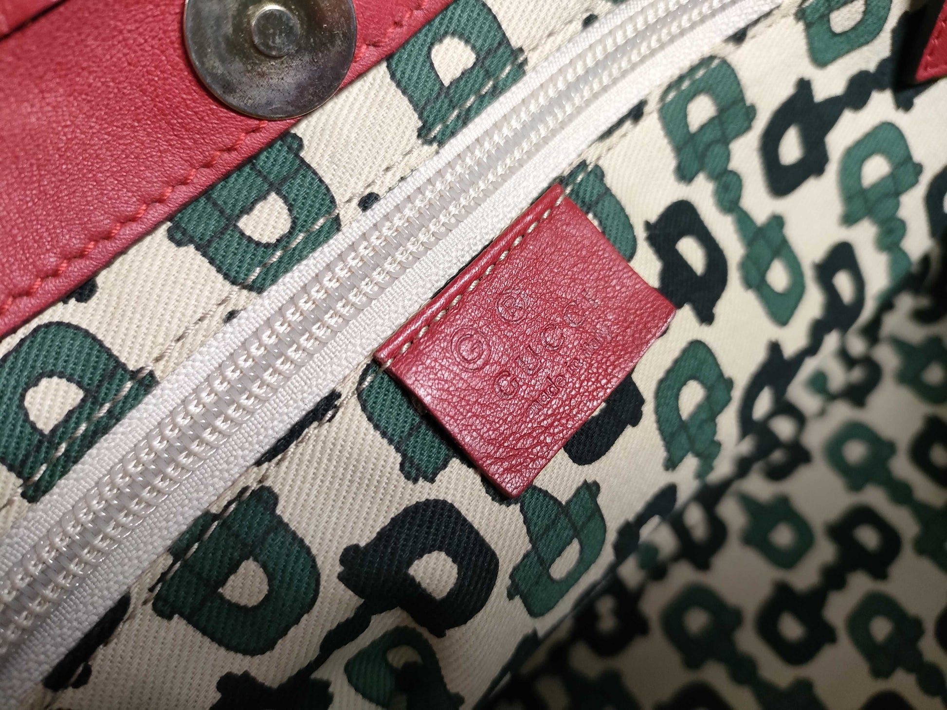 GUCCI Guccissima Tote Bag Micro Shimmer Leather GG Logo Red Tote Bag