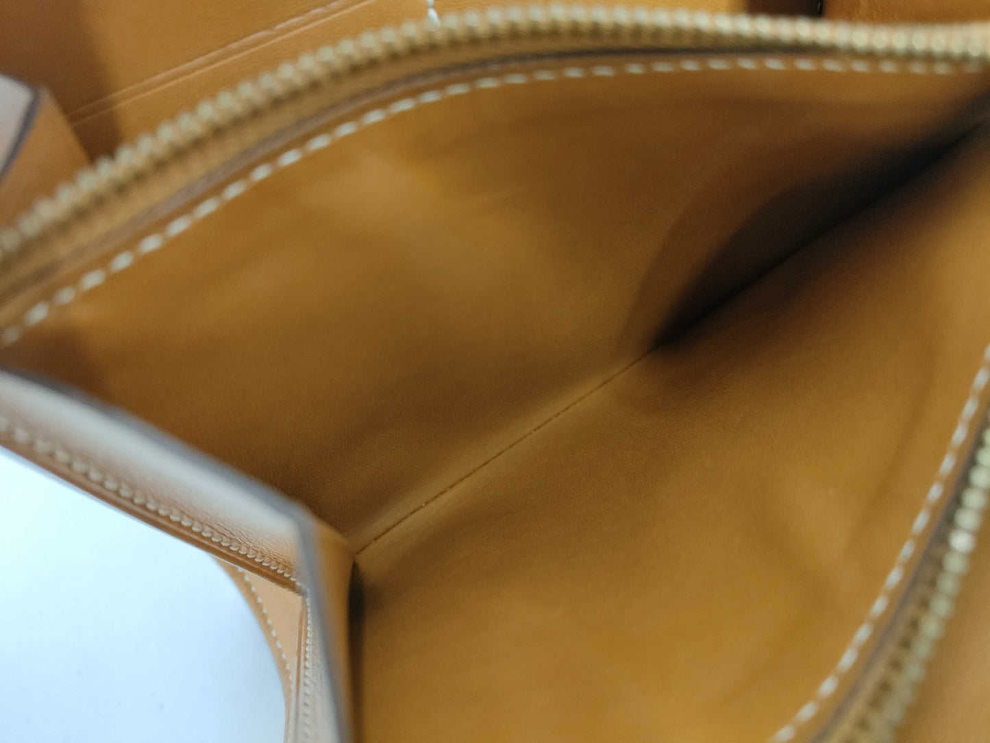HERMES HERMES Constance Compact Swift X Engraved Wallet