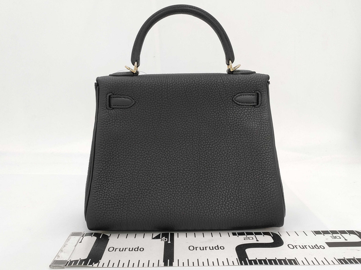 HERMES Kelly 25 Togo Black Handbag with GD Hardware and Double Stamp