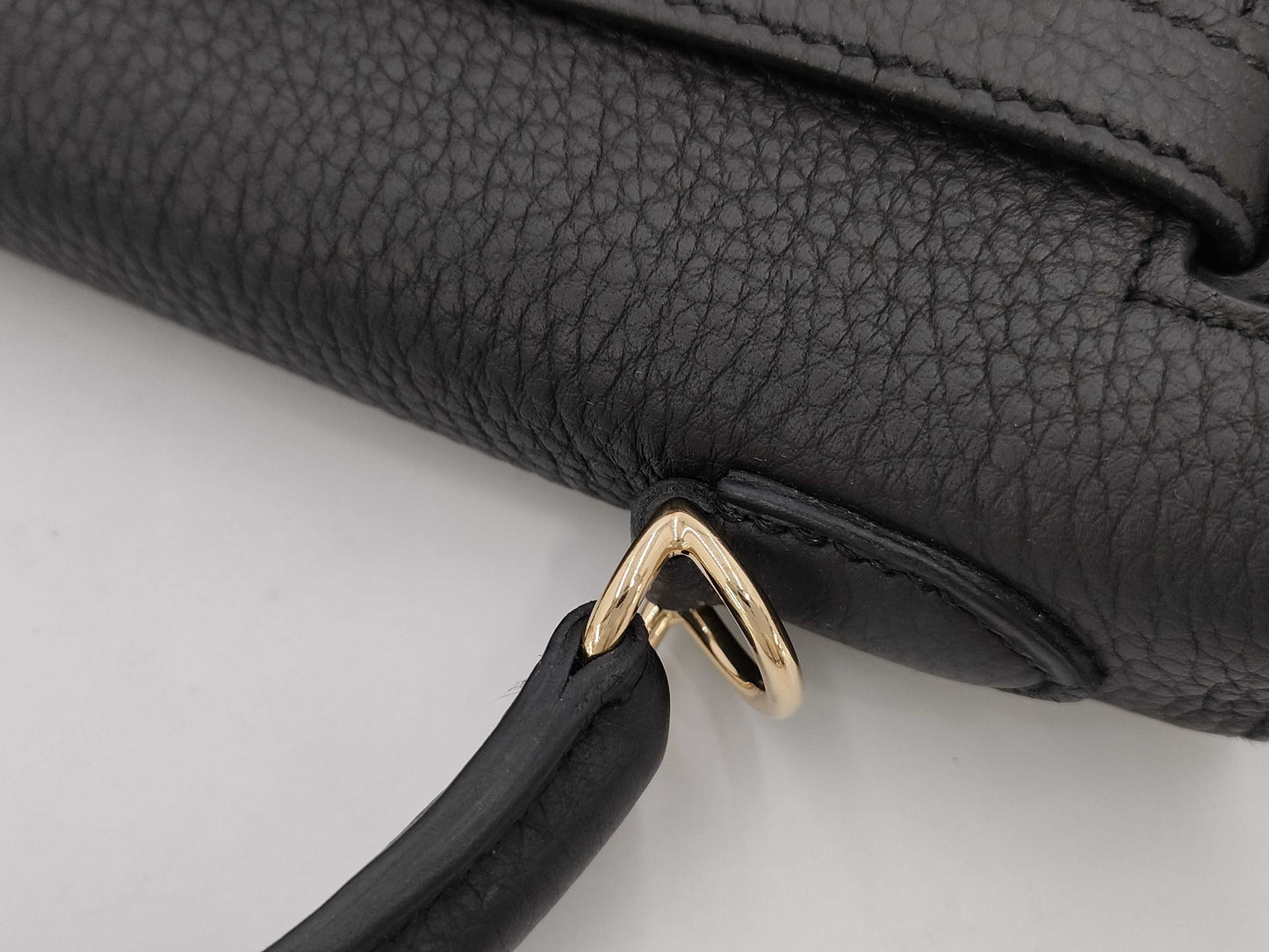HERMES Kelly 25 Togo Black Handbag with GD Hardware and Double Stamp