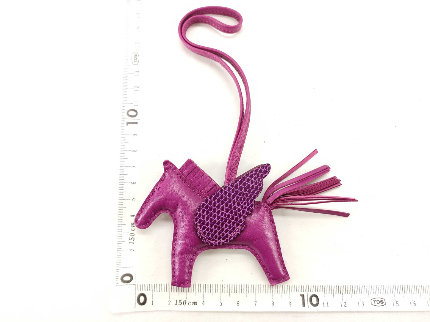 HERMES [Engraved] U Hermes Rodeo Charm Pegasus Touch Lizard Pink Purple U Engraved Charm